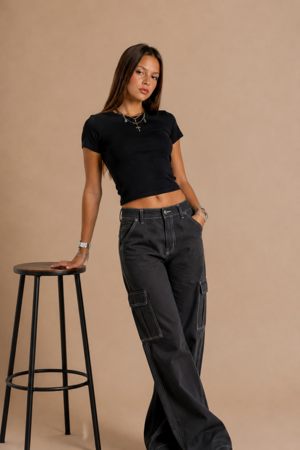 black crop tees